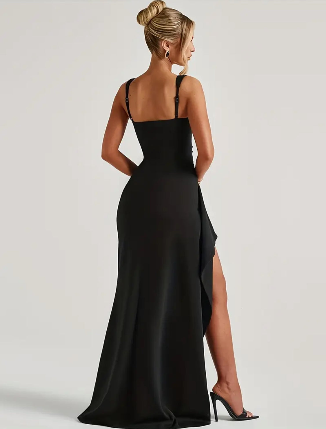 Glamorous Lace Accent - Evening Dress